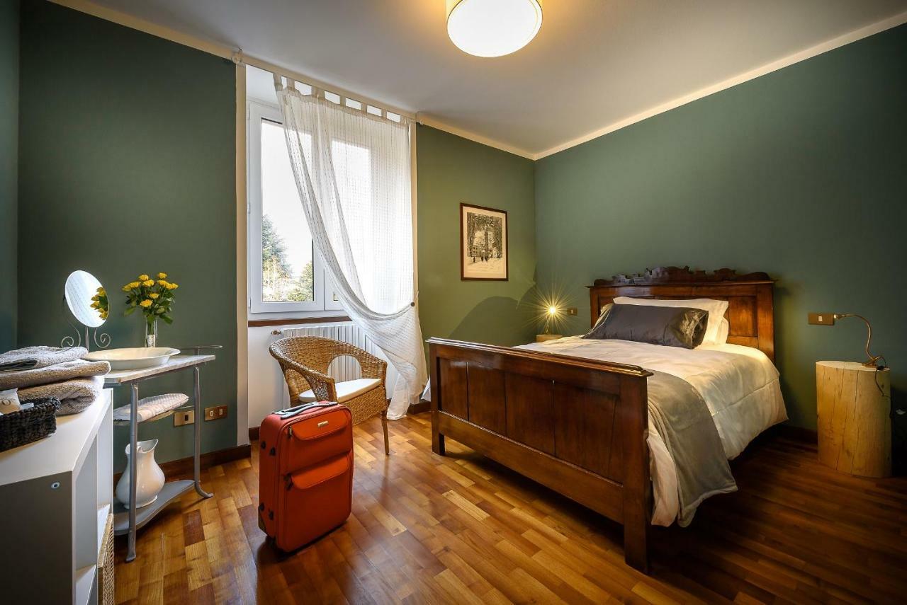 Bed And Breakfast Sweet Home Tirano Extérieur photo